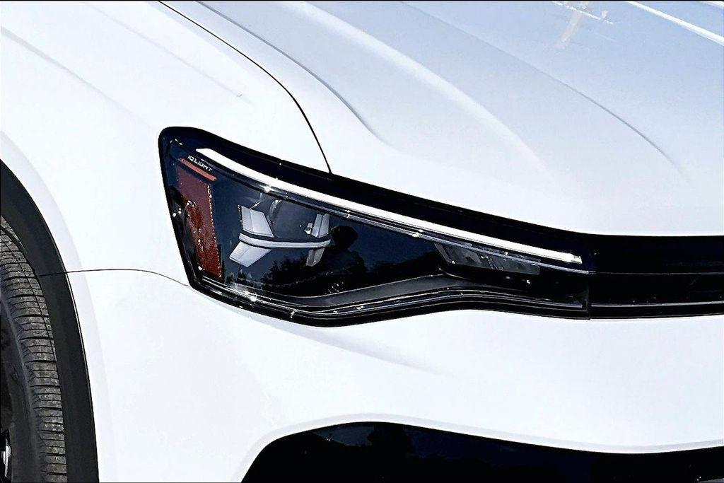 new 2026 Volkswagen Taos car, priced at $31,544