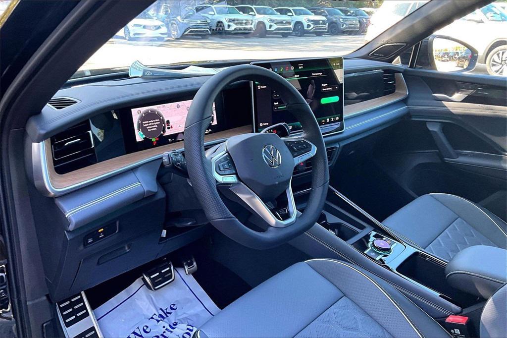 new 2026 Volkswagen Tiguan car, priced at $45,177