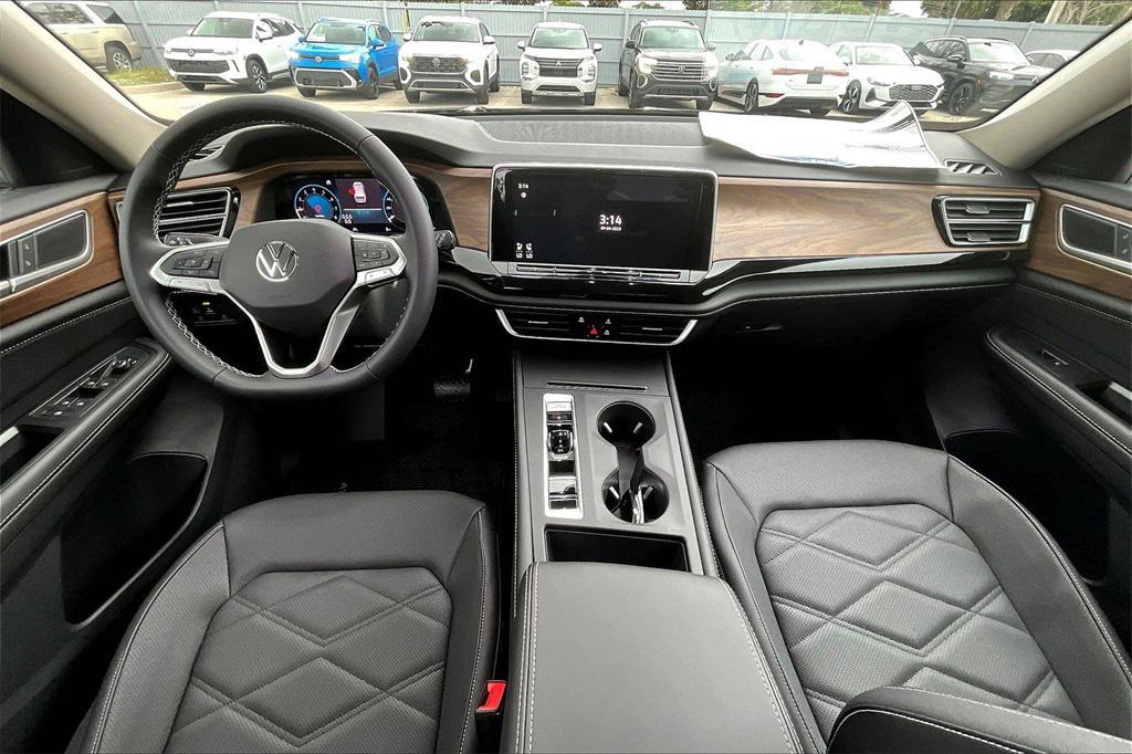 new 2026 Volkswagen Atlas car, priced at $38,446