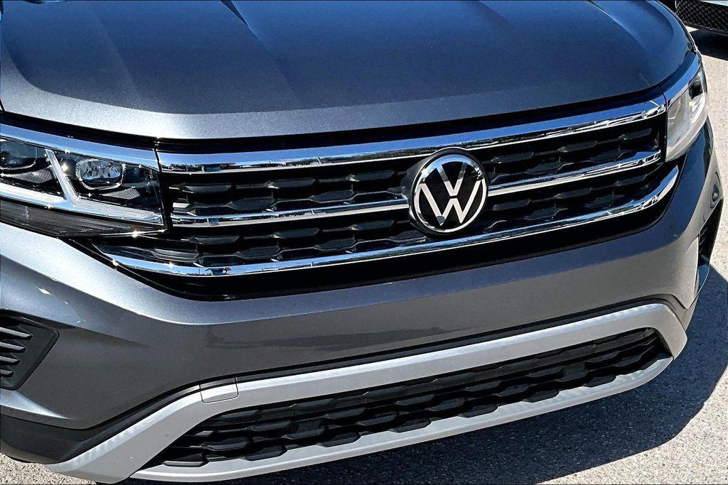 used 2023 Volkswagen Atlas Cross Sport car, priced at $23,650