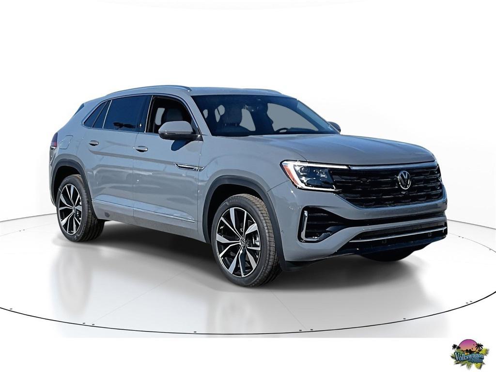 new 2026 Volkswagen Atlas Cross Sport car, priced at $52,261