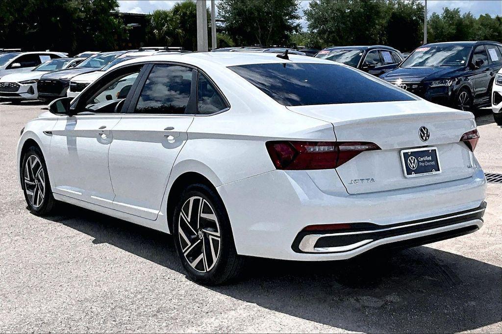 used 2022 Volkswagen Jetta car, priced at $20,379