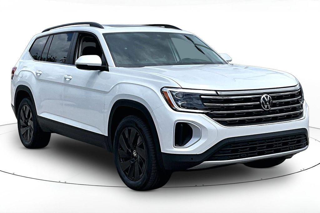 new 2026 Volkswagen Atlas car, priced at $43,581