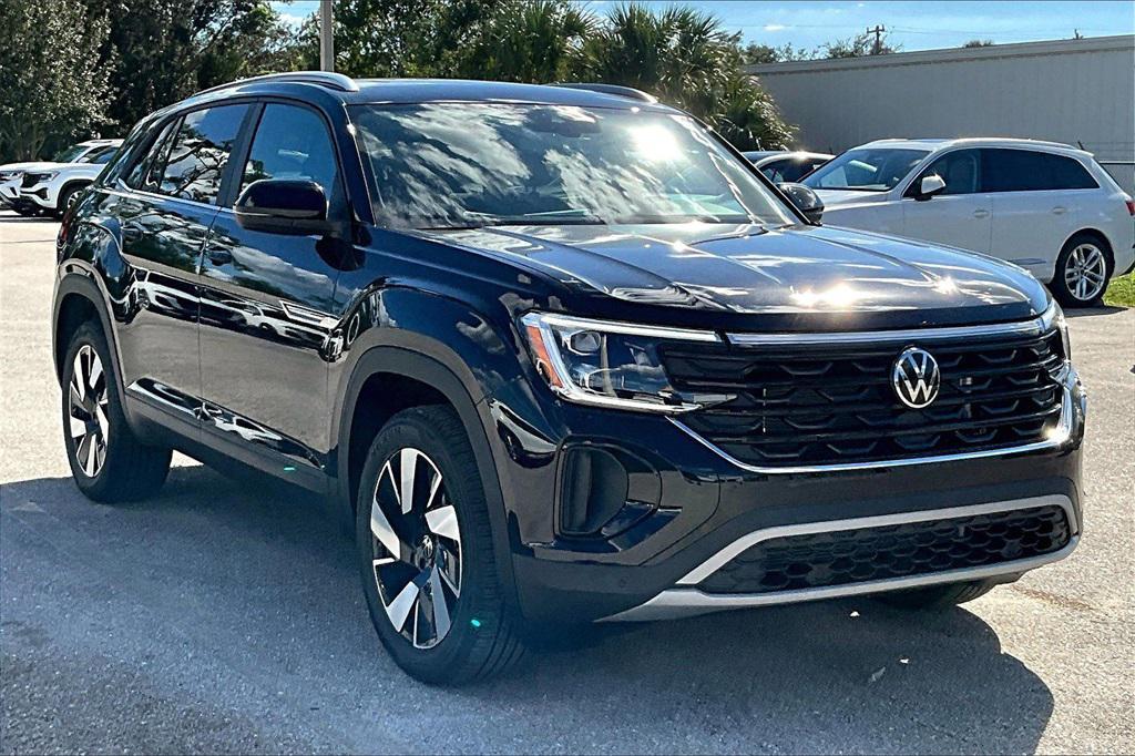new 2026 Volkswagen Atlas Cross Sport car, priced at $43,633