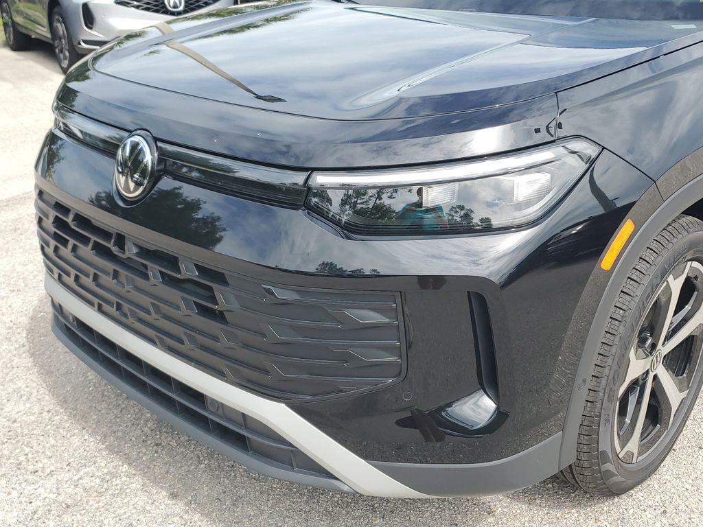 new 2026 Volkswagen Tiguan car, priced at $33,411