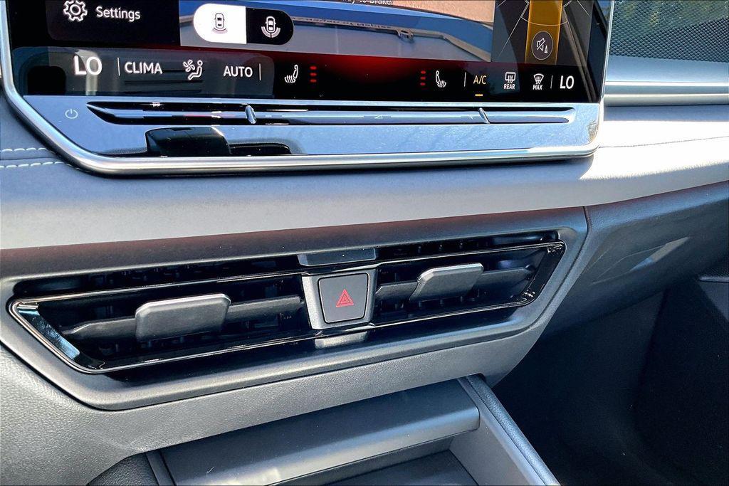 new 2026 Volkswagen Tiguan car, priced at $36,425