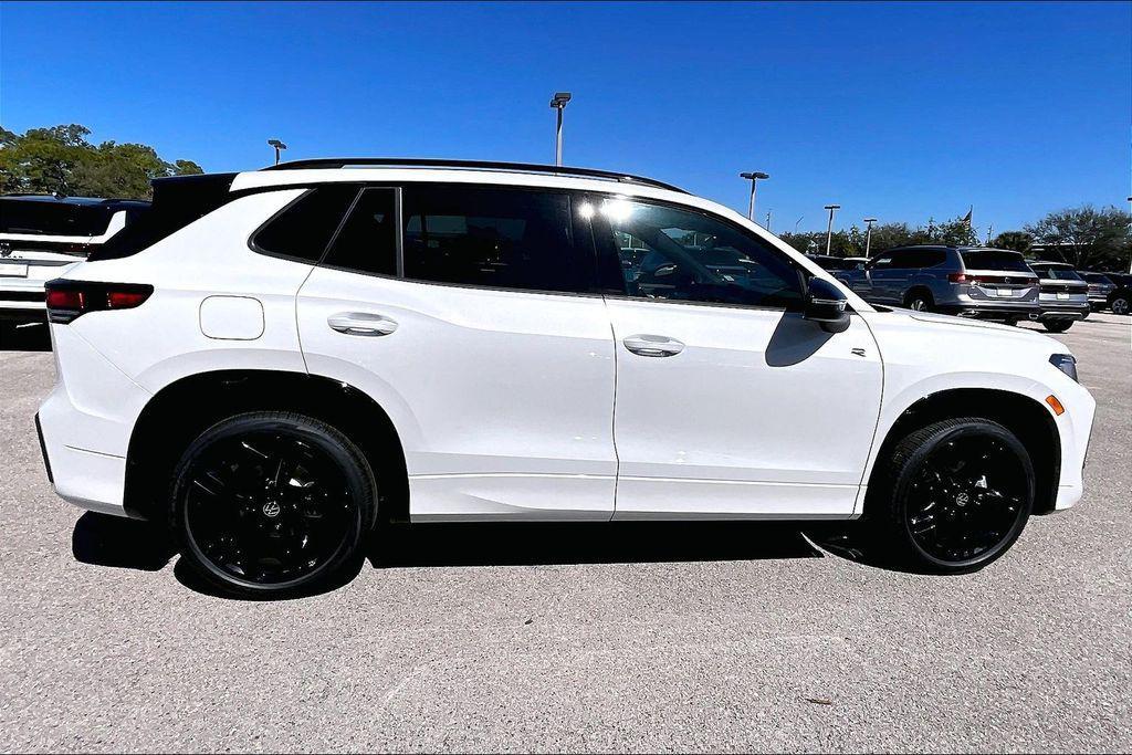 new 2026 Volkswagen Tiguan car, priced at $36,425