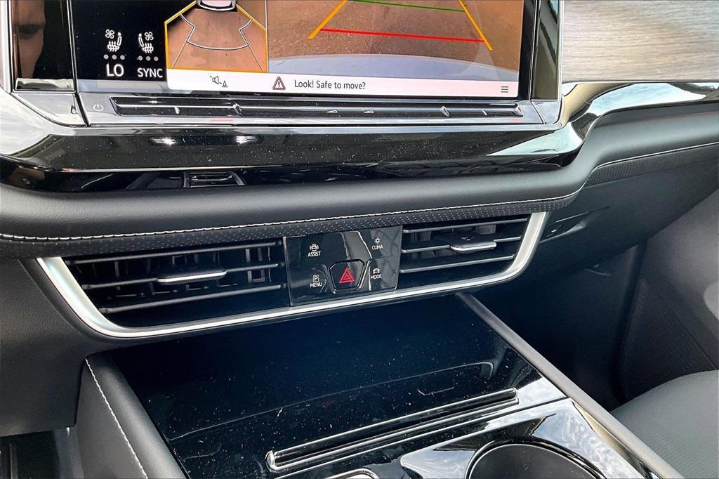 new 2026 Volkswagen Atlas car, priced at $52,288