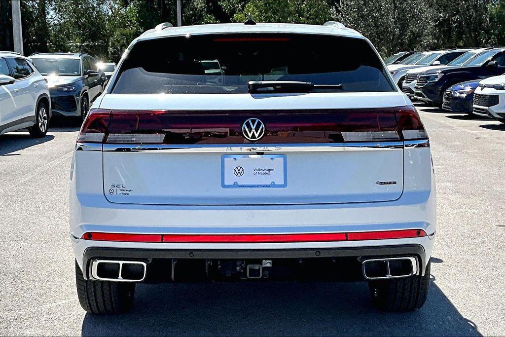 new 2026 Volkswagen Atlas Cross Sport car, priced at $51,002