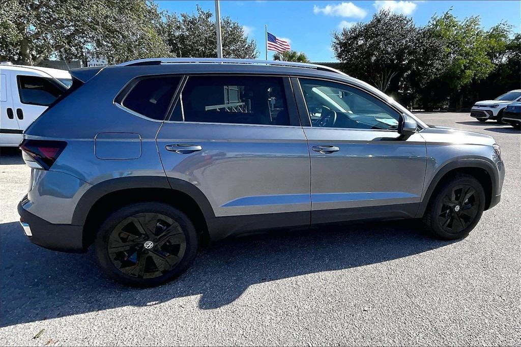 new 2026 Volkswagen Taos car, priced at $31,544