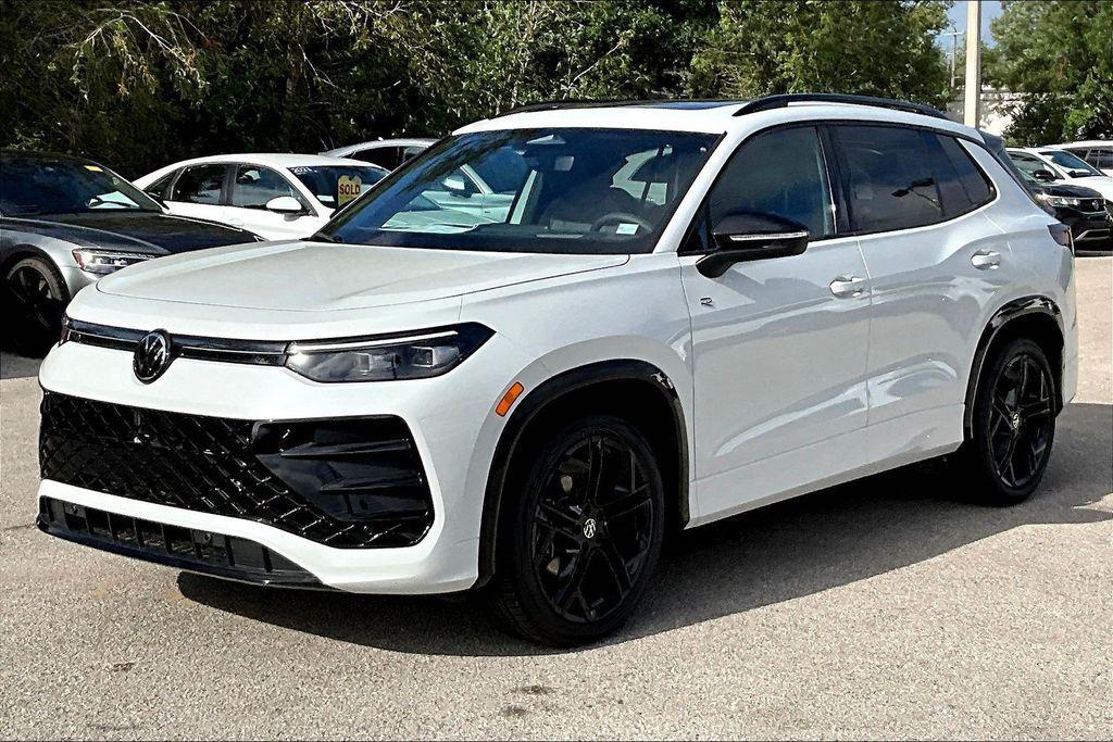 new 2026 Volkswagen Tiguan car, priced at $36,340