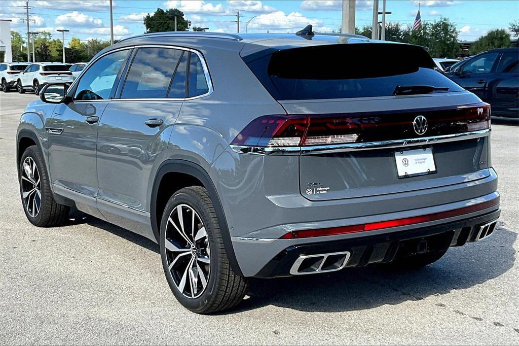 new 2026 Volkswagen Atlas Cross Sport car, priced at $51,956