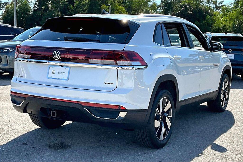 new 2026 Volkswagen Atlas Cross Sport car, priced at $43,331