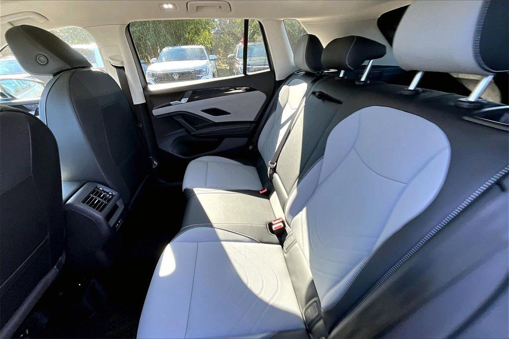 new 2026 Volkswagen Tiguan car, priced at $34,996