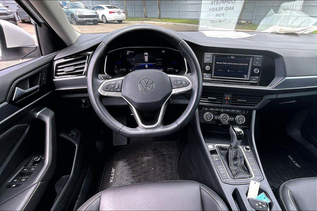 used 2023 Volkswagen Jetta car, priced at $20,287