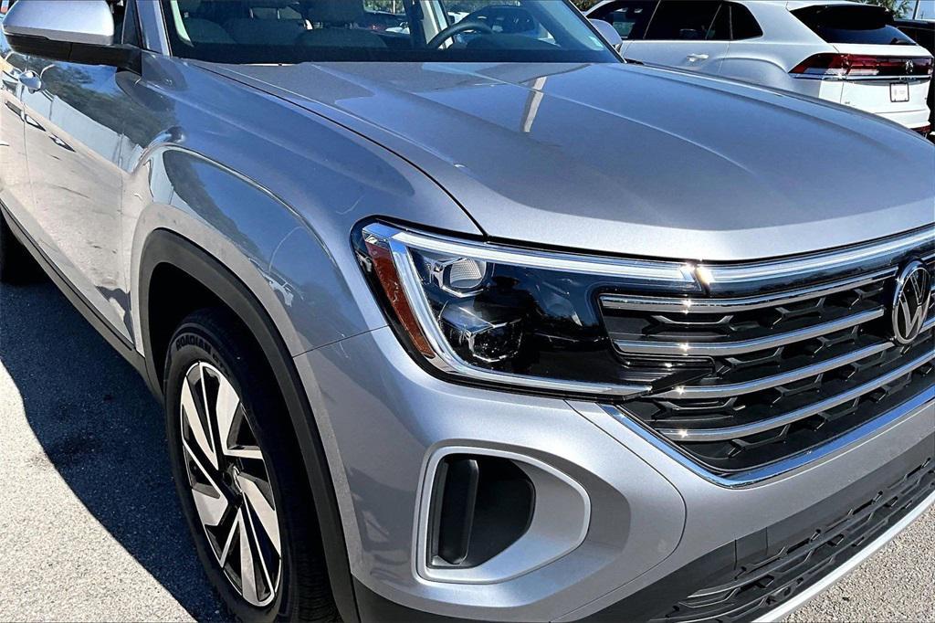 new 2026 Volkswagen Atlas car, priced at $42,359