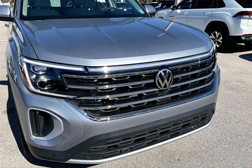new 2026 Volkswagen Atlas car, priced at $42,359