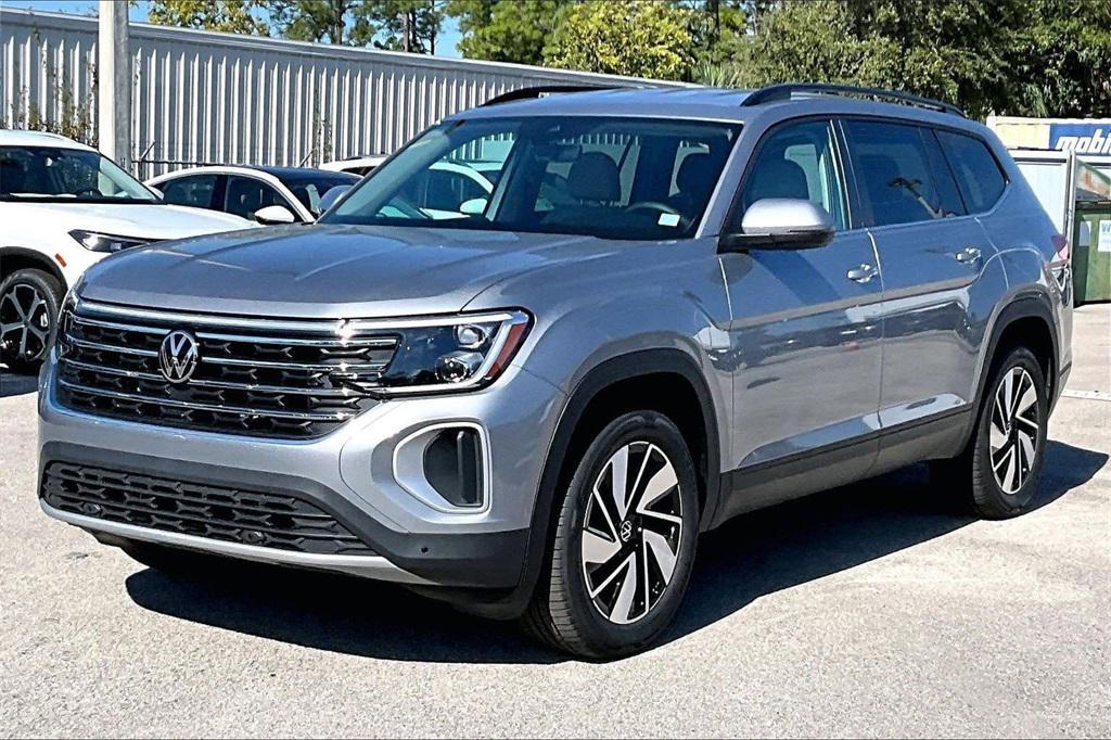 new 2026 Volkswagen Atlas car, priced at $42,359