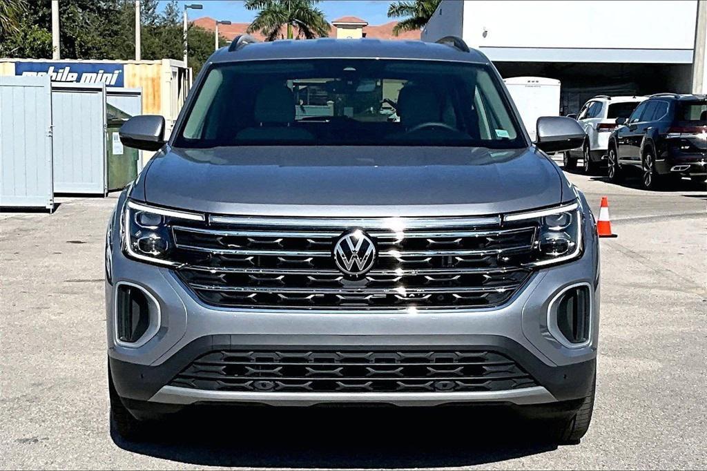 new 2026 Volkswagen Atlas car, priced at $42,359