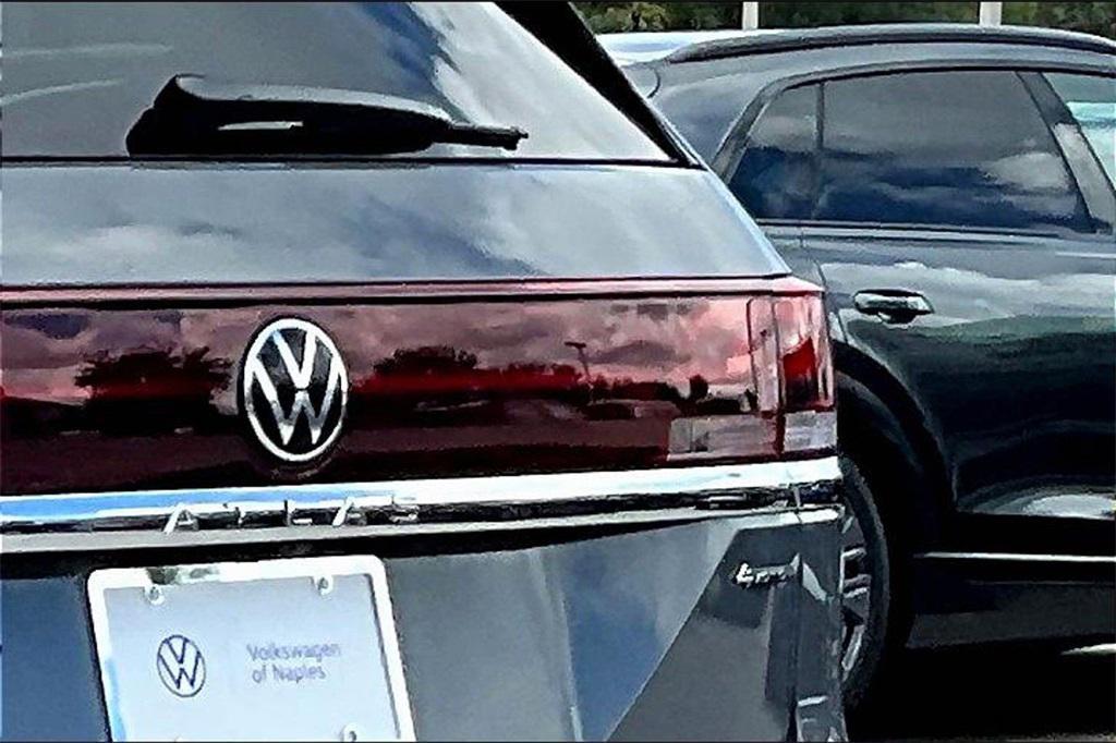 new 2026 Volkswagen Atlas car, priced at $52,129