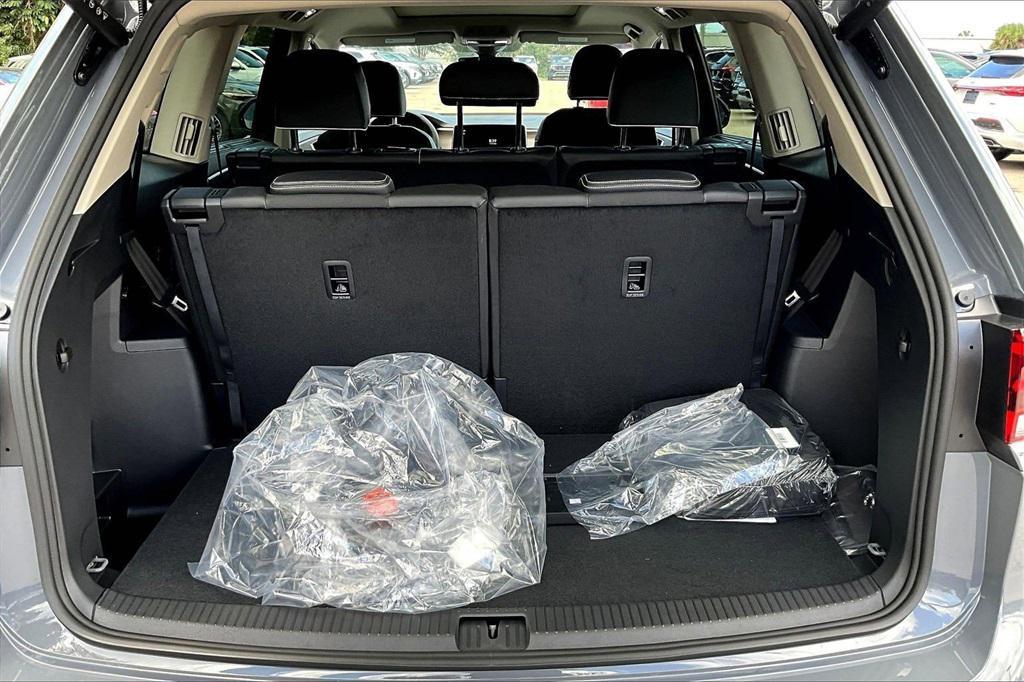 new 2026 Volkswagen Atlas car, priced at $52,129