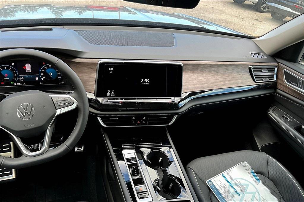 new 2026 Volkswagen Atlas car, priced at $52,129