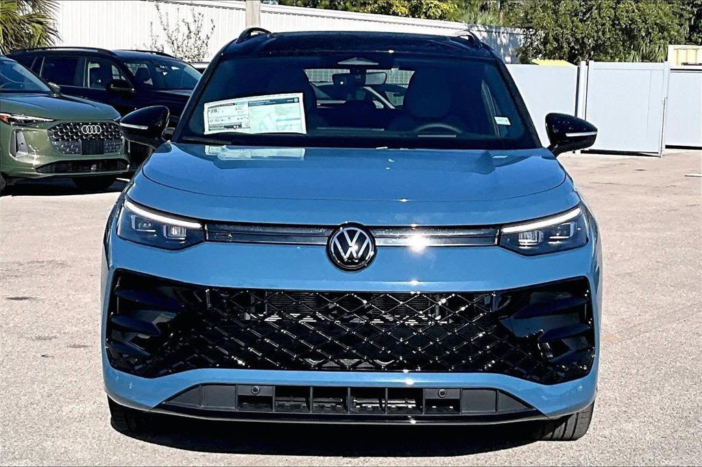 new 2026 Volkswagen Tiguan car, priced at $38,305