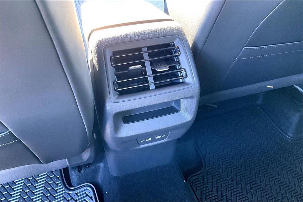 new 2026 Volkswagen Tiguan car, priced at $38,305