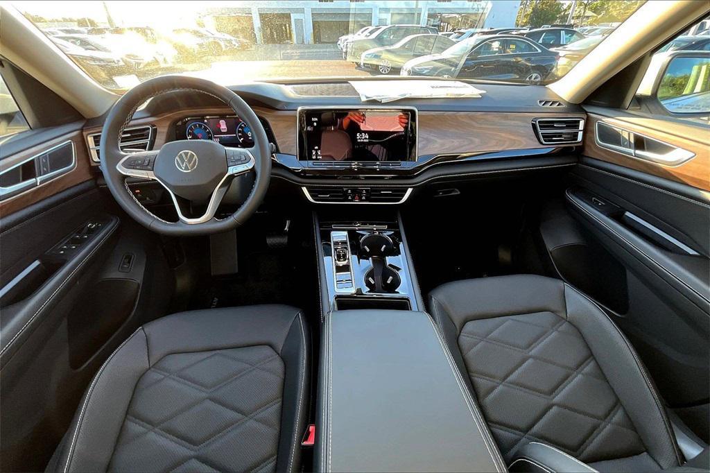 new 2026 Volkswagen Atlas car, priced at $43,551