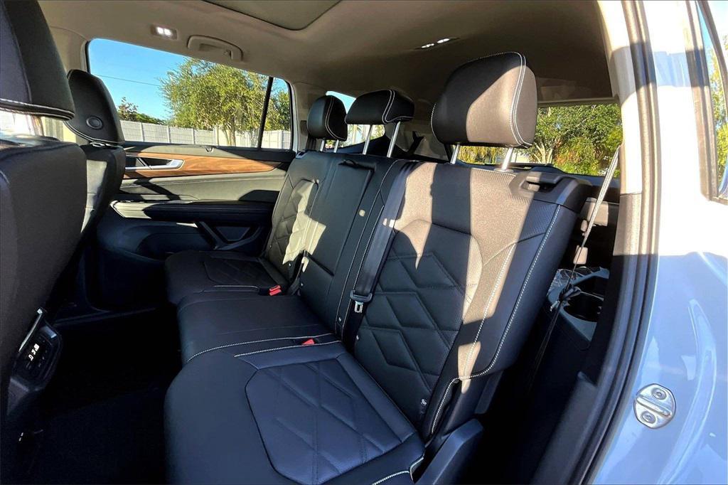 new 2026 Volkswagen Atlas car, priced at $43,551