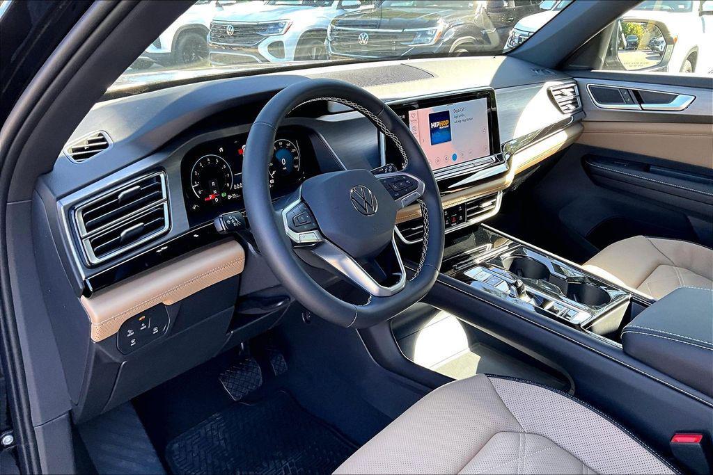 new 2026 Volkswagen Atlas Cross Sport car, priced at $42,894