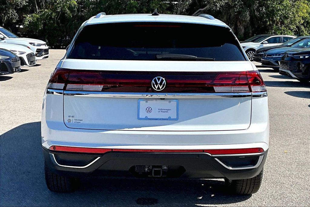 new 2026 Volkswagen Atlas Cross Sport car, priced at $42,007