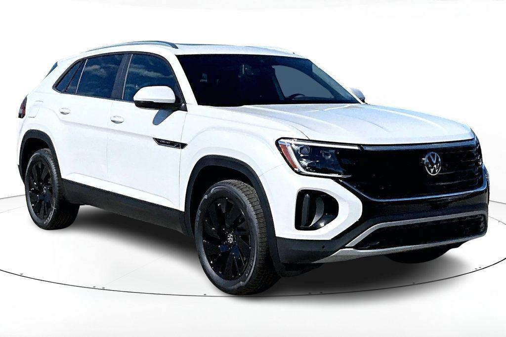 new 2026 Volkswagen Atlas Cross Sport car, priced at $42,007