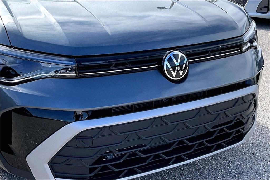 new 2026 Volkswagen Taos car, priced at $27,177