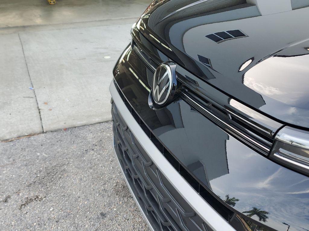 new 2026 Volkswagen Taos car, priced at $29,512