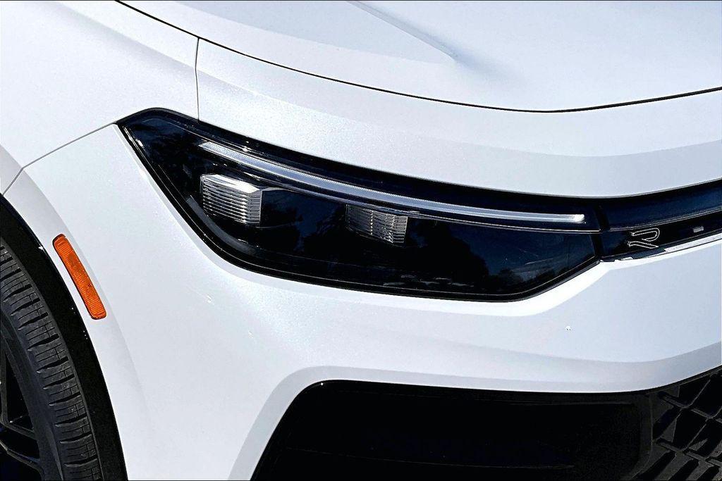 new 2026 Volkswagen Tiguan car, priced at $36,425