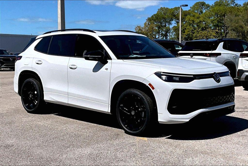 new 2026 Volkswagen Tiguan car, priced at $36,425
