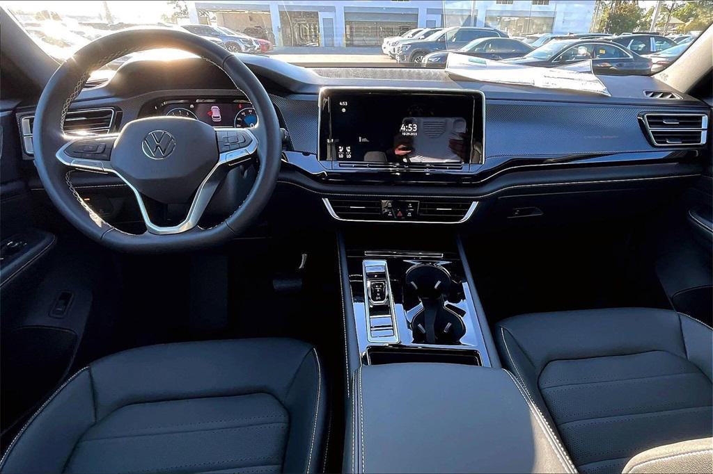 new 2026 Volkswagen Atlas Cross Sport car, priced at $47,297