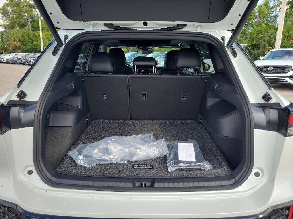 new 2026 Volkswagen Tiguan car, priced at $36,531