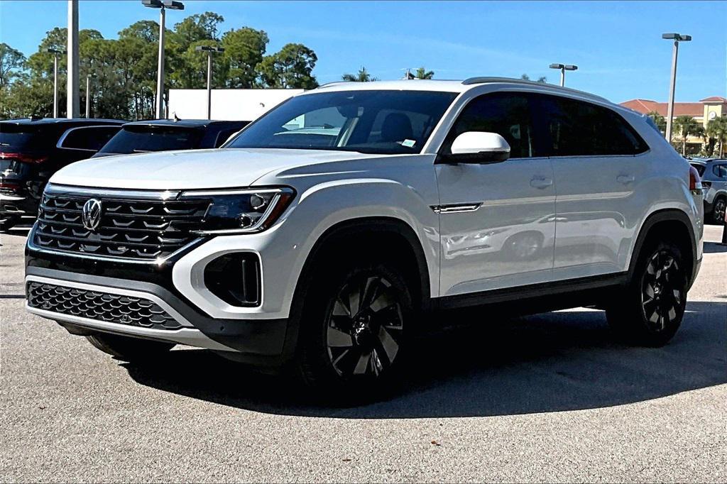 new 2026 Volkswagen Atlas Cross Sport car, priced at $42,816