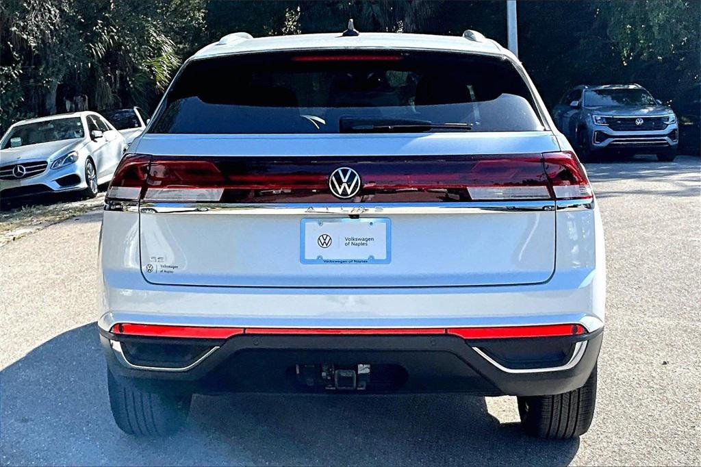 new 2026 Volkswagen Atlas Cross Sport car, priced at $42,816