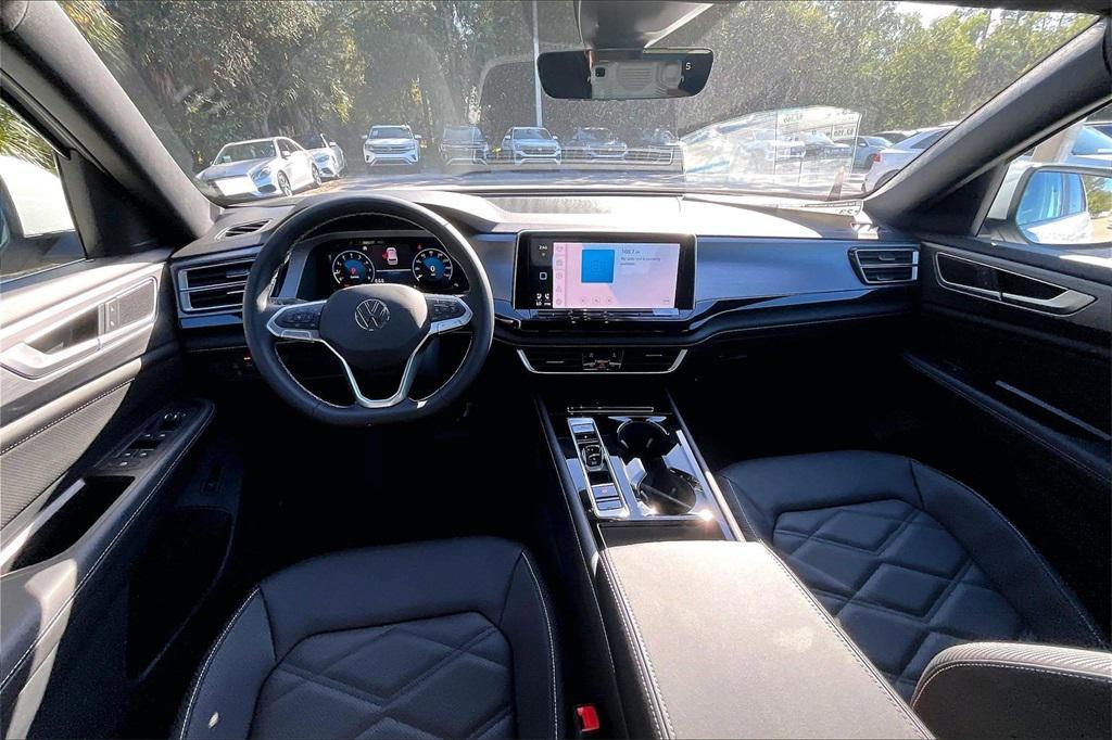 new 2026 Volkswagen Atlas Cross Sport car, priced at $42,816
