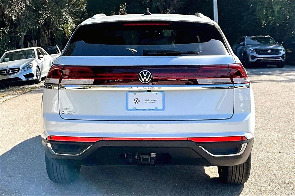new 2026 Volkswagen Atlas Cross Sport car, priced at $42,816