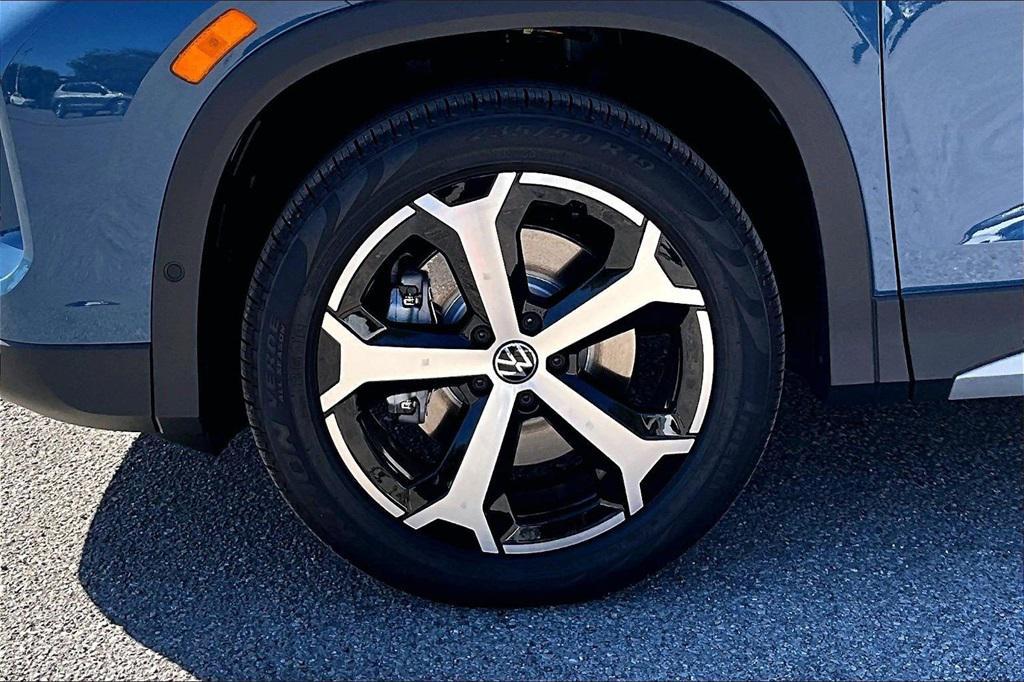 new 2026 Volkswagen Tiguan car, priced at $36,800