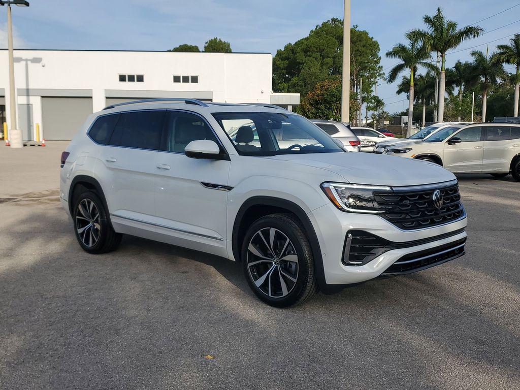 new 2026 Volkswagen Atlas car, priced at $52,064