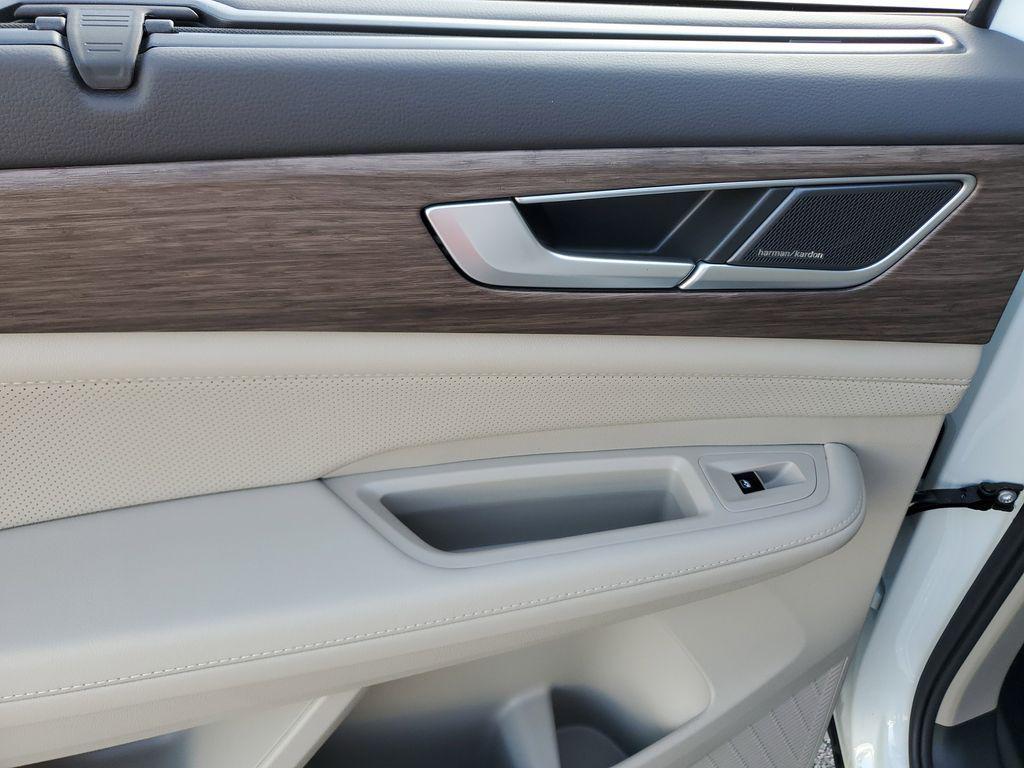 new 2026 Volkswagen Atlas car, priced at $52,064