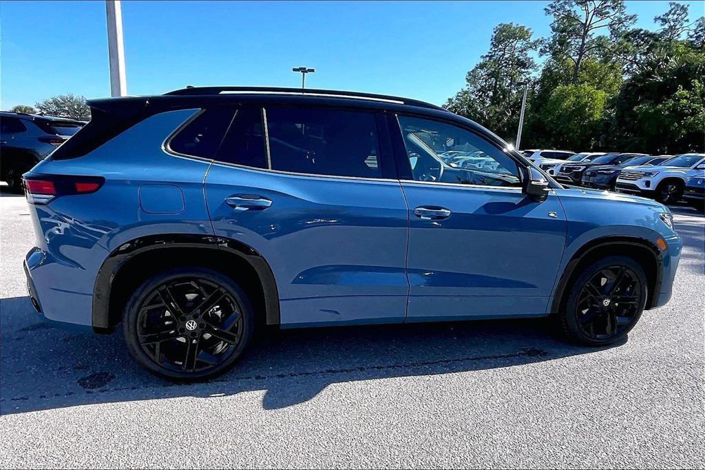 new 2026 Volkswagen Tiguan car, priced at $38,305