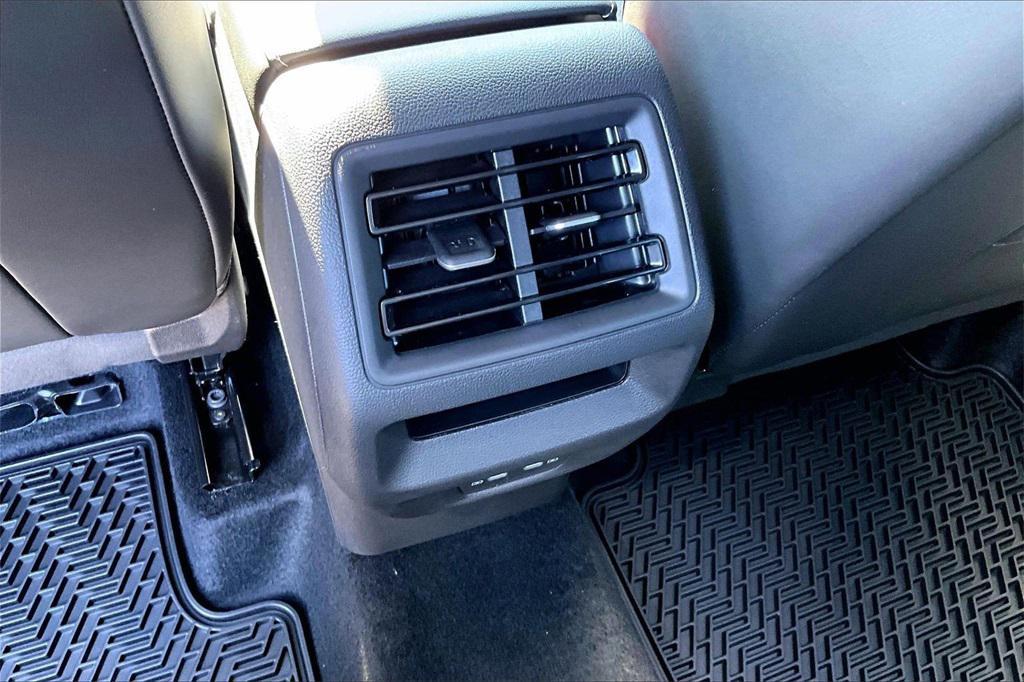 new 2026 Volkswagen Tiguan car, priced at $38,305