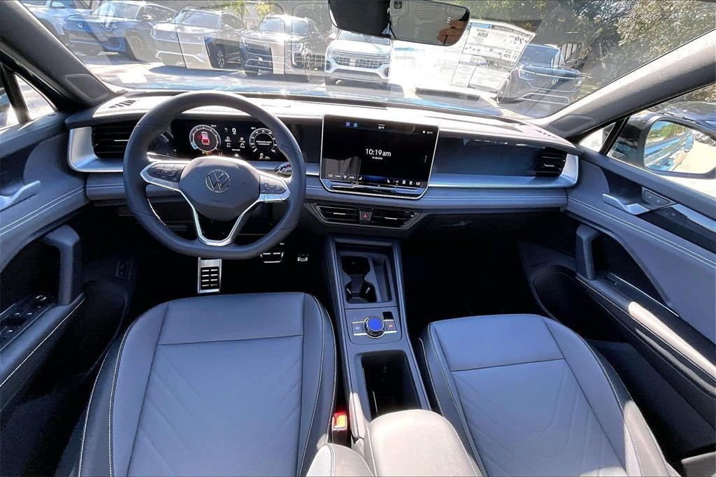 new 2026 Volkswagen Tiguan car, priced at $38,305