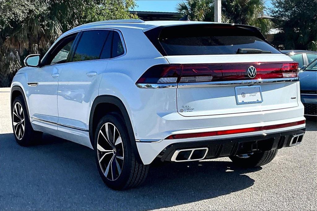 new 2026 Volkswagen Atlas Cross Sport car, priced at $52,002